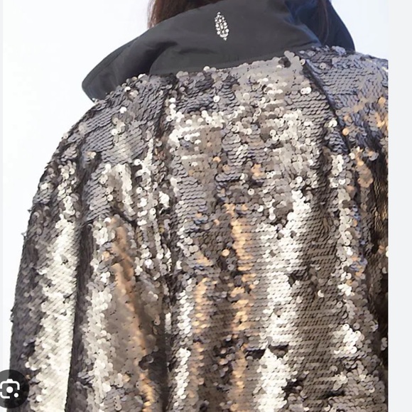 NWOT Free People Movement Hit the Slopes sequin jacket xs - Picture 3 of 5